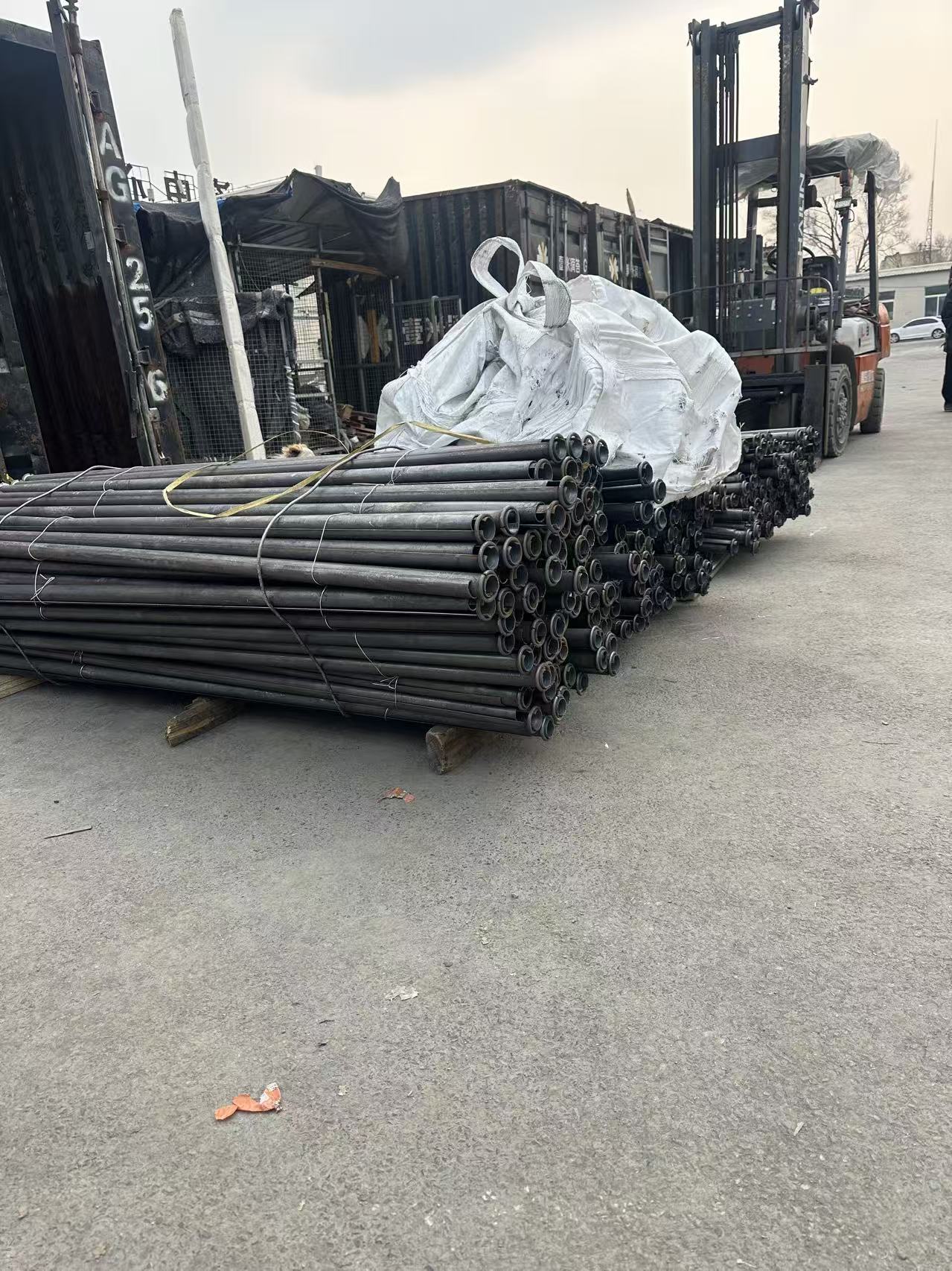 锚杆锚固材料
